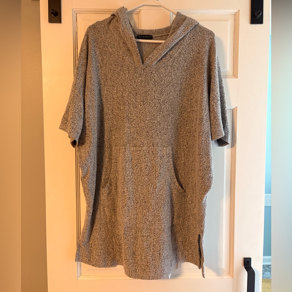Nally & Millie Textured Gray Knit Top